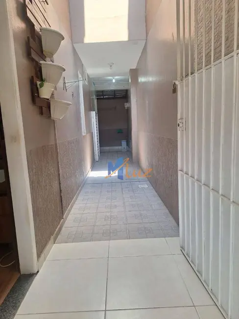 Casa de Condomínio com 2 quartos à venda, 470m2 em Bela Vista, Macae - RJ - imagem 4 Foto 4 de Casa de Condomínio com 2 quartos à venda, 470m2 em Bela Vista, Macae - RJ