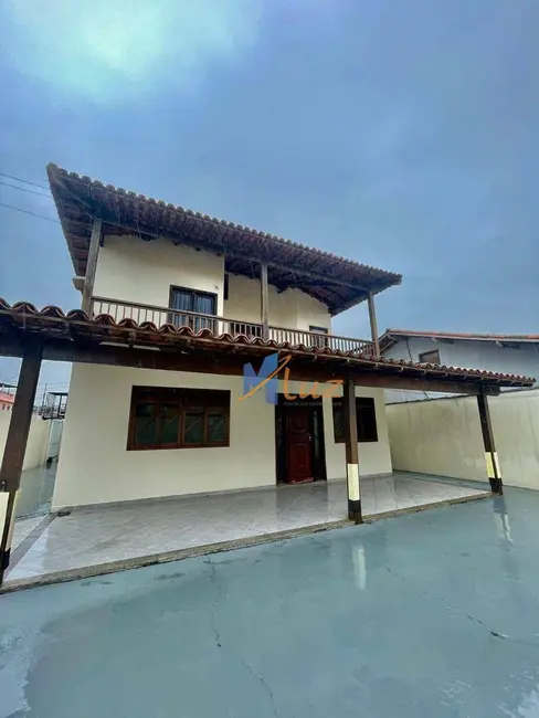Foto 2 de Casa de Condomínio com 5 quartos à venda e para alugar, 200m2 em Visconde de Araújo, Macae - RJ