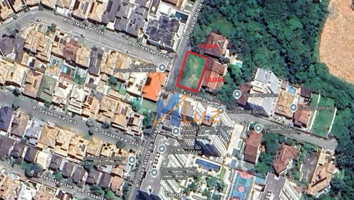 Foto 1 de Terreno / Lote à venda, 450m2 em Glória, Macae - RJ