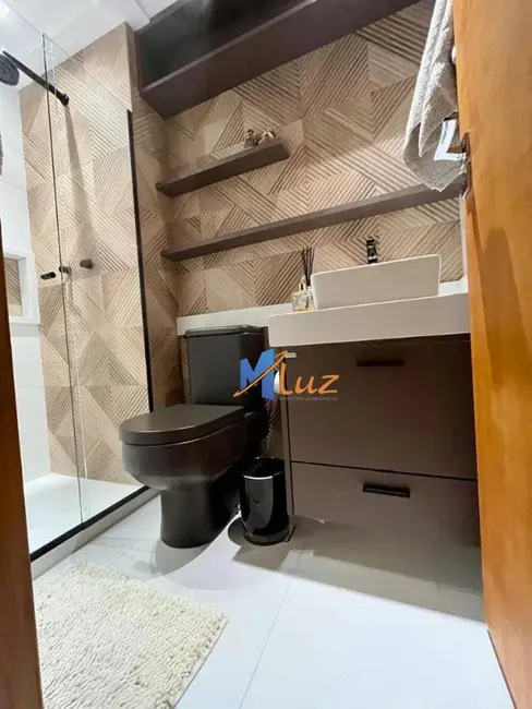 Apartamento com 3 quartos à venda, 76m2 em Granja dos Cavaleiros, Macae - RJ - imagem 4 Foto 4 de Apartamento com 3 quartos à venda, 76m2 em Granja dos Cavaleiros, Macae - RJ