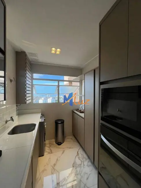 Apartamento com 3 quartos à venda, 76m2 em Granja dos Cavaleiros, Macae - RJ - imagem 8 Foto 8 de Apartamento com 3 quartos à venda, 76m2 em Granja dos Cavaleiros, Macae - RJ