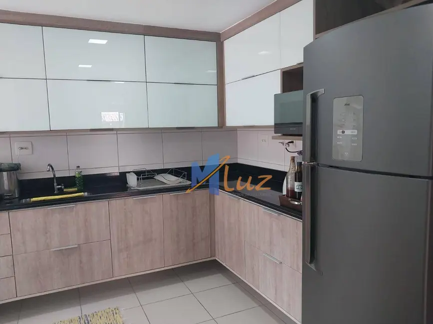 Foto 2 de Apartamento com 3 quartos para alugar, 175m2 em Praia do Pecado, Macae - RJ