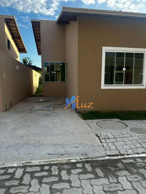 Foto 2 de Casa de Condomínio com 2 quartos à venda, 100m2 em Chácara Mariléa, Rio Das Ostras - RJ