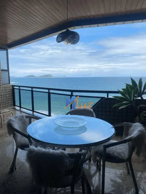 Foto 1 de Apartamento com 4 quartos para alugar, 336m2 em Alto Cajueiros, Macae - RJ