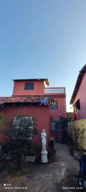 Casa de Condomínio com 3 quartos à venda, 200m2 em Parque Aeroporto, Macae - RJ - imagem 7 Foto 7 de Casa de Condomínio com 3 quartos à venda, 200m2 em Parque Aeroporto, Macae - RJ