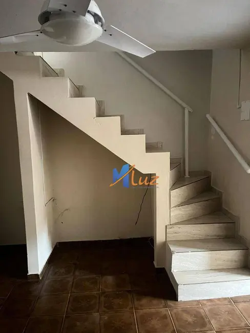 Casa com 3 quartos à venda, 128m2 em Parque Aeroporto, Macae - RJ - imagem 3 Foto 3 de Casa com 3 quartos à venda, 128m2 em Parque Aeroporto, Macae - RJ