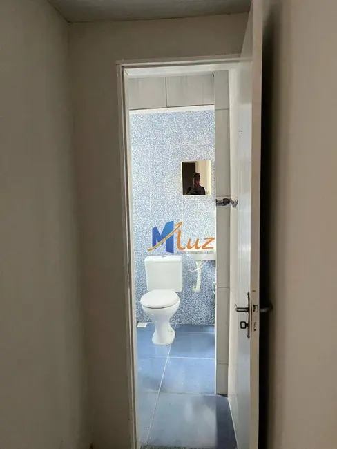 Casa com 3 quartos à venda, 128m2 em Parque Aeroporto, Macae - RJ - imagem 4 Foto 4 de Casa com 3 quartos à venda, 128m2 em Parque Aeroporto, Macae - RJ