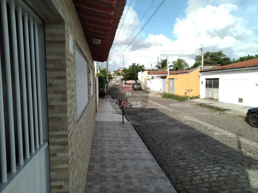 Casa com 2 quartos à venda, 200m2 em Pajuçara, Natal - RN - imagem 9 Foto 9 de Casa com 2 quartos à venda, 200m2 em Pajuçara, Natal - RN