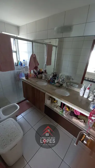 Foto 8 de Apartamento com 4 quartos à venda, 214m2 em Petrópolis, Natal - RN