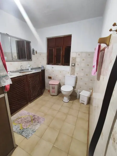 Casa com 3 quartos à venda, 440m2 em Lagoa Nova, Natal - RN - imagem 4 Foto 4 de Casa com 3 quartos à venda, 440m2 em Lagoa Nova, Natal - RN