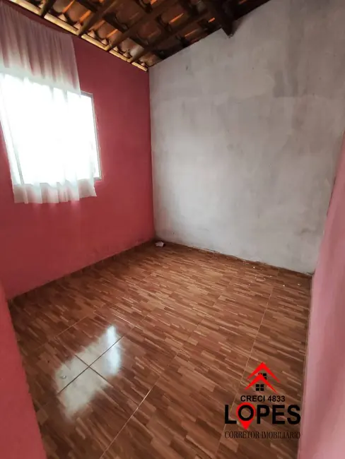 Casa com 4 quartos à venda, 200m2 em Pajuçara, Natal - RN - imagem 4 Foto 4 de Casa com 4 quartos à venda, 200m2 em Pajuçara, Natal - RN