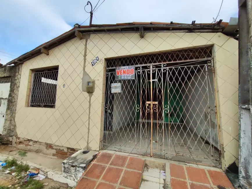 Casa com 4 quartos à venda, 200m2 em Pajuçara, Natal - RN - imagem 5 Foto 5 de Casa com 4 quartos à venda, 200m2 em Pajuçara, Natal - RN