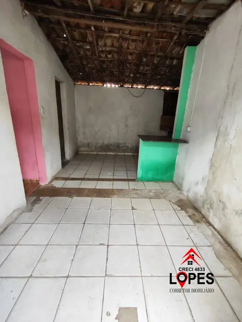 Casa com 4 quartos à venda, 200m2 em Pajuçara, Natal - RN - imagem 2 Foto 2 de Casa com 4 quartos à venda, 200m2 em Pajuçara, Natal - RN