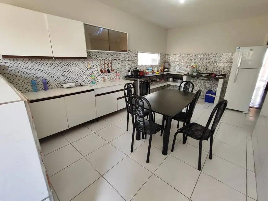 Casa com 3 quartos à venda, 200m2 em Sao Goncalo Do Amarante - RN - imagem 2 Foto 2 de Casa com 3 quartos à venda, 200m2 em Sao Goncalo Do Amarante - RN