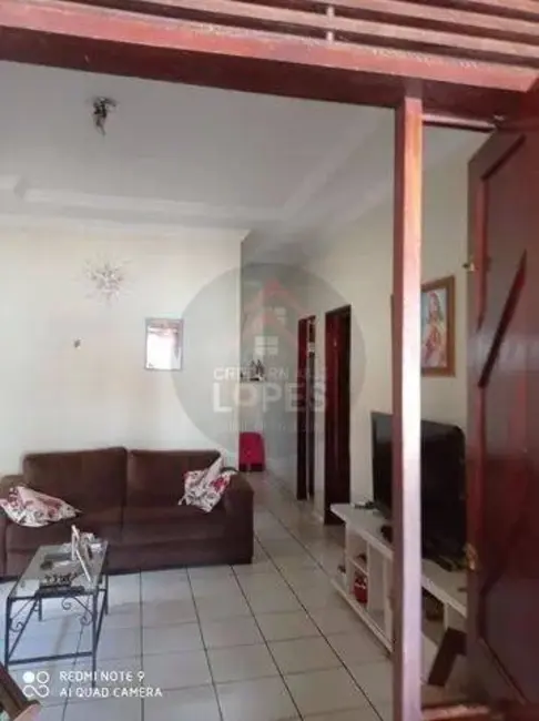 Casa com 3 quartos à venda, 200m2 em Nossa Senhora da Apresentação, Natal - RN - imagem 3 Foto 3 de Casa com 3 quartos à venda, 200m2 em Nossa Senhora da Apresentação, Natal - RN