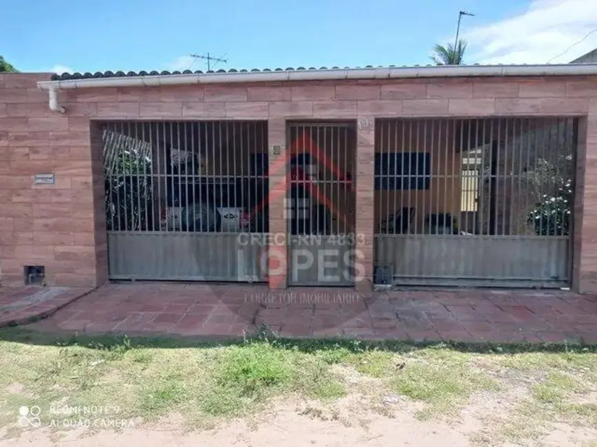 Foto 1 de Casa com 3 quartos à venda, 200m2 em Nossa Senhora da Apresentação, Natal - RN