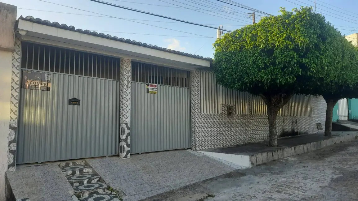 Foto 1 de Casa com 4 quartos à venda em Amarante, Sao Goncalo Do Amarante - RN