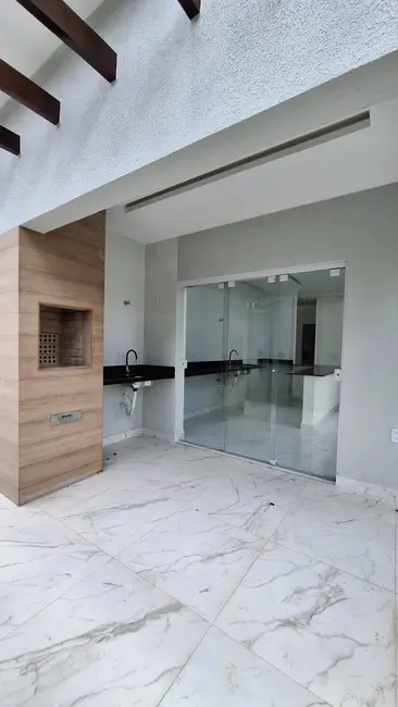 Foto 4 de Casa de Condomínio com 3 quartos à venda, 200m2 em Cajupiranga, Parnamirim - RN