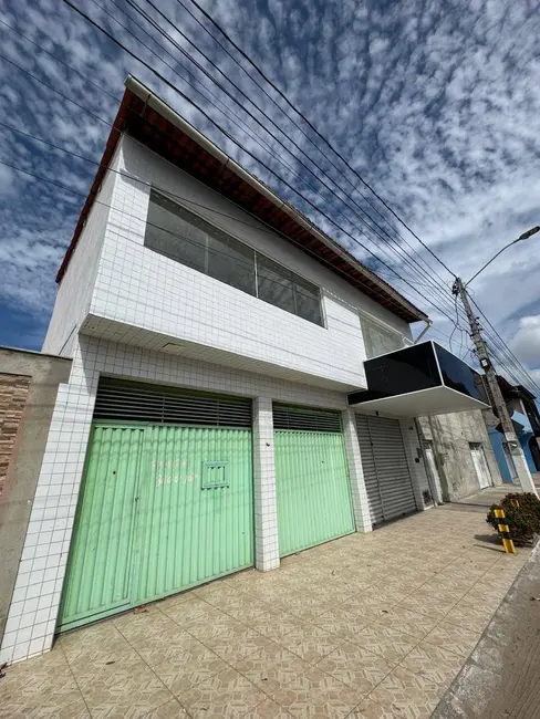 Casa com 3 quartos à venda, 300m2 em Lagoa Azul, Natal - RN - imagem 1 Foto 1 de Casa com 3 quartos à venda, 300m2 em Lagoa Azul, Natal - RN