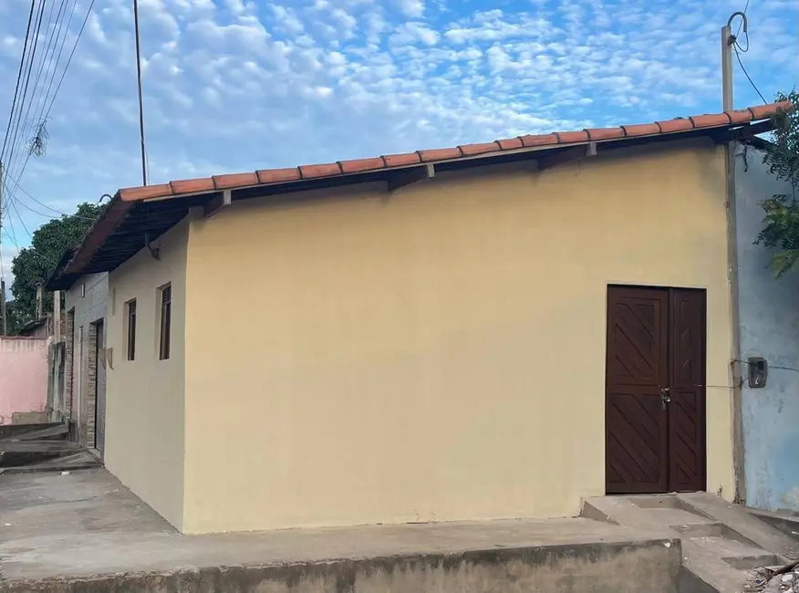 Foto 1 de Casa com 2 quartos para alugar, 45m2 em Pajuçara, Natal - RN