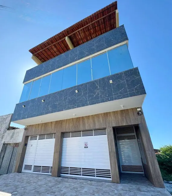 Casa com 3 quartos à venda, 225m2 em Pajuçara, Natal - RN - imagem 1 Foto 1 de Casa com 3 quartos à venda, 225m2 em Pajuçara, Natal - RN