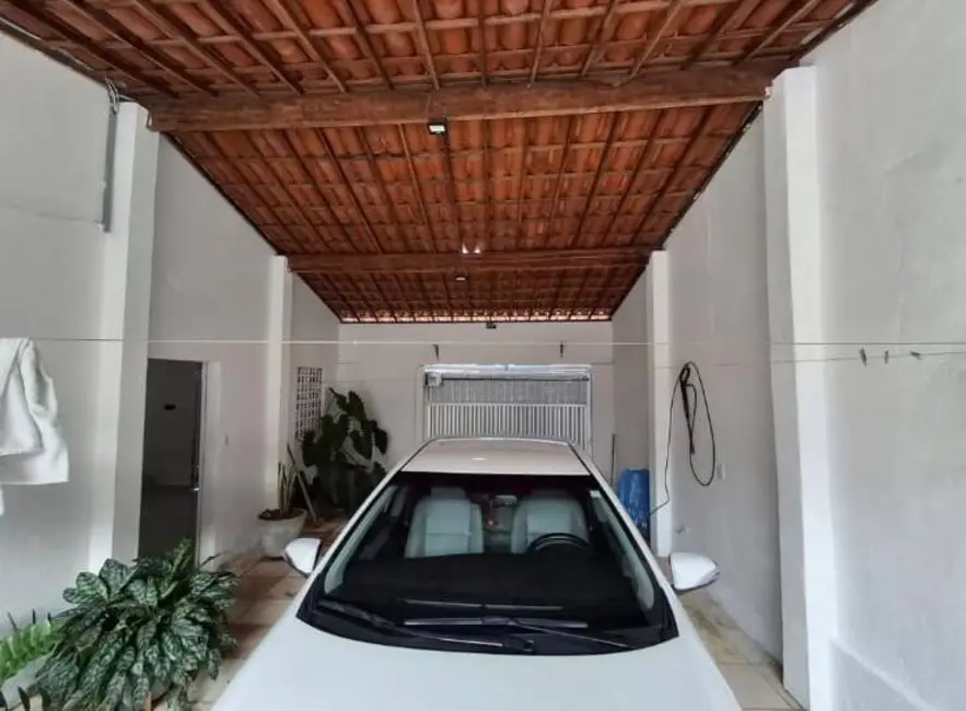 Casa com 3 quartos à venda em Pajuçara, Natal - RN - imagem 9 Foto 9 de Casa com 3 quartos à venda em Pajuçara, Natal - RN