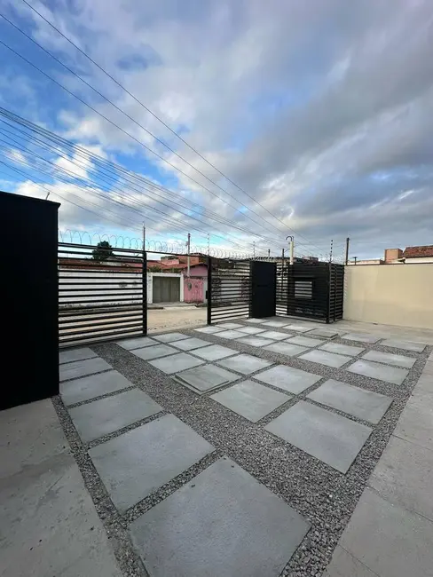 Foto 2 de Casa com 2 quartos à venda, 67m2 em Nova Esperança, Parnamirim - RN