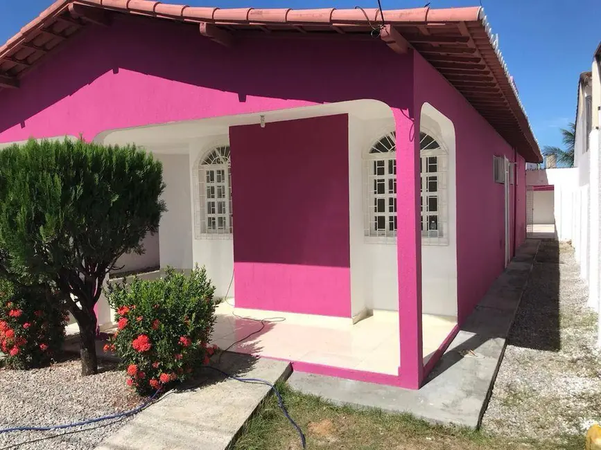 Casa com 3 quartos à venda, 150m2 em Lagoa Nova, Natal - RN - imagem 2 Foto 2 de Casa com 3 quartos à venda, 150m2 em Lagoa Nova, Natal - RN