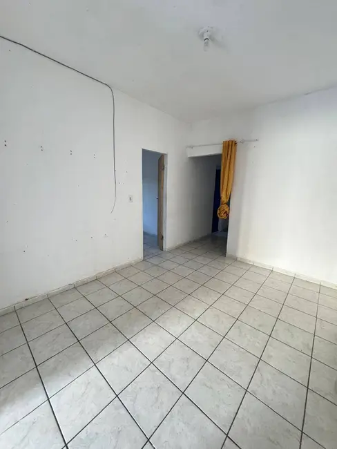 Casa com 2 quartos para alugar, 40m2 em Potengi, Natal - RN - imagem 5 Foto 5 de Casa com 2 quartos para alugar, 40m2 em Potengi, Natal - RN