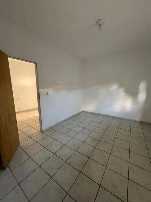 Casa com 2 quartos para alugar, 40m2 em Potengi, Natal - RN - imagem 3 Foto 3 de Casa com 2 quartos para alugar, 40m2 em Potengi, Natal - RN