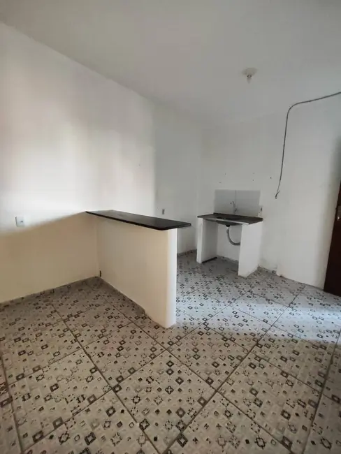 Casa com 1 quarto para alugar, 20m2 em Potengi, Natal - RN - imagem 3 Foto 3 de Casa com 1 quarto para alugar, 20m2 em Potengi, Natal - RN