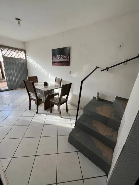 Casa com 3 quartos à venda, 100m2 em Igapó, Natal - RN - imagem 3 Foto 3 de Casa com 3 quartos à venda, 100m2 em Igapó, Natal - RN