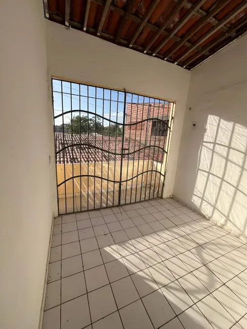 Casa com 3 quartos à venda, 100m2 em Igapó, Natal - RN - imagem 2 Foto 2 de Casa com 3 quartos à venda, 100m2 em Igapó, Natal - RN