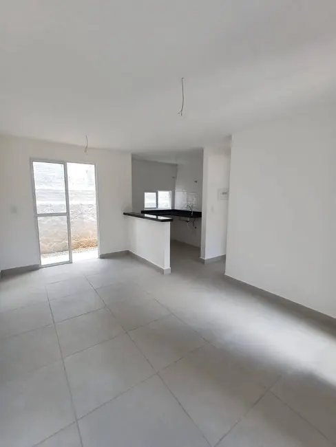 Foto 2 de Casa de Condomínio com 3 quartos à venda e para alugar, 115m2 em Pajuçara, Natal - RN