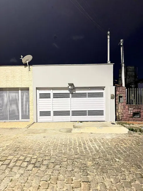 Foto 1 de Casa com 3 quartos para alugar, 80m2 em Igapó, Natal - RN