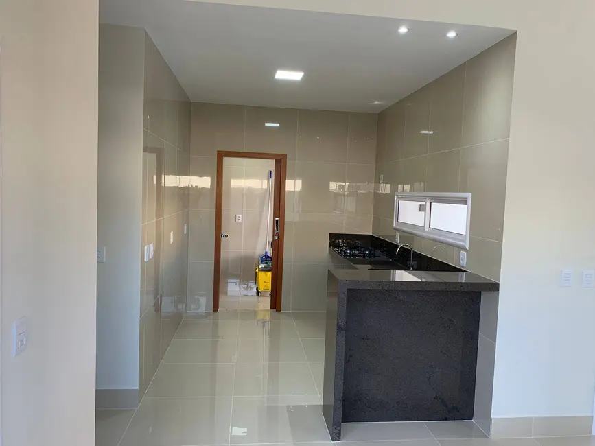 Foto 8 de Casa com 3 quartos à venda, 100m2 em Liberdade, Parnamirim - RN