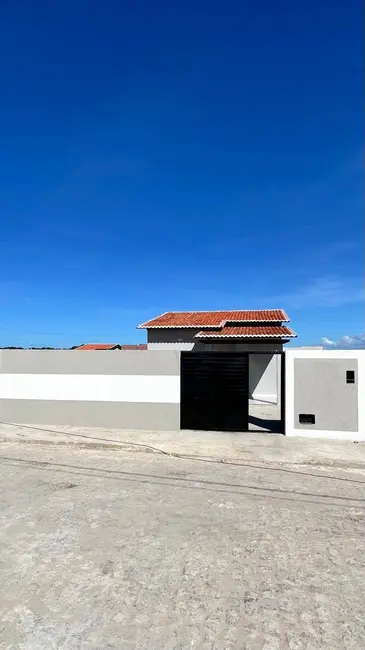 Foto 1 de Casa com 2 quartos à venda, 65m2 em Cajupiranga, Parnamirim - RN