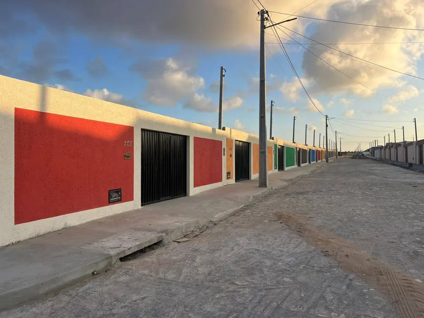 Casa com 2 quartos à venda, 70m2 em Extremoz - RN - imagem 1 Foto 1 de Casa com 2 quartos à venda, 70m2 em Extremoz - RN
