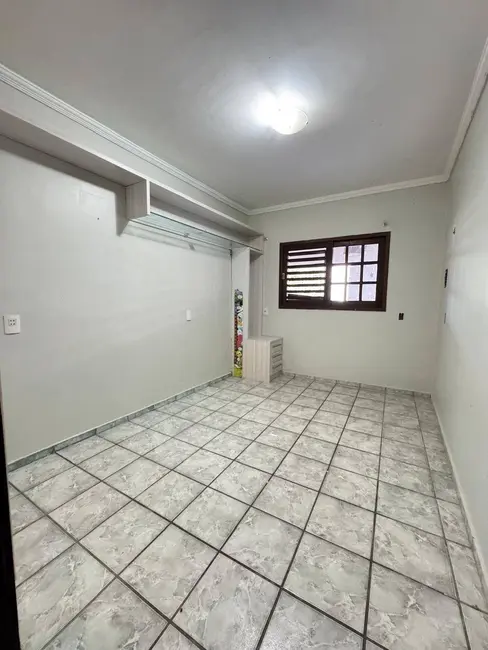 Foto 5 de Casa com 3 quartos para alugar, 320m2 em Natal - RN