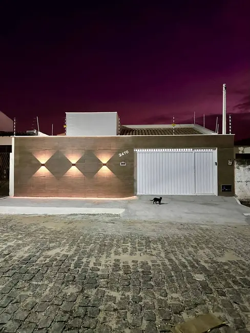 Foto 1 de Casa com 3 quartos à venda em Potengi, Natal - RN