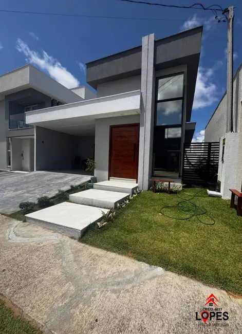 Foto 1 de Casa com 3 quartos à venda, 128m2 em Cajupiranga, Parnamirim - RN