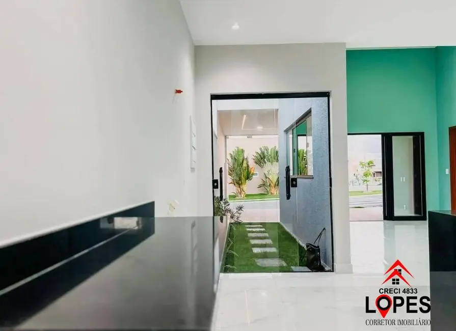 Foto 3 de Casa com 3 quartos à venda, 129m2 em Cajupiranga, Parnamirim - RN