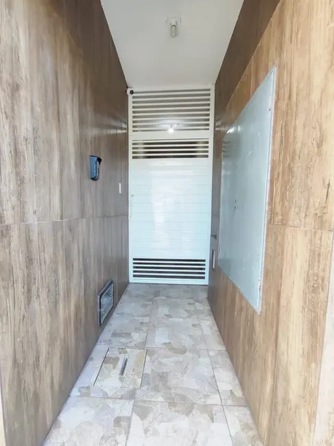Foto 2 de Apartamento com 3 quartos para alugar, 40m2 em Pajuçara, Natal - RN