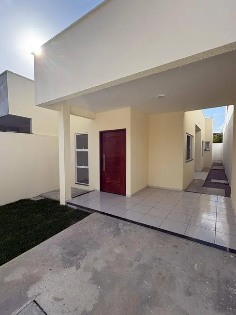 Casa com 3 quartos à venda, 95m2 em Liberdade, Parnamirim - RN - imagem 2 Foto 2 de Casa com 3 quartos à venda, 95m2 em Liberdade, Parnamirim - RN