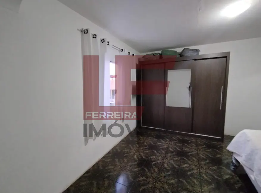 Casa com 1 quarto à venda, 76m2 em Jardim Vassouras I, Francisco Morato - SP - imagem 6 Foto 6 de Casa com 1 quarto à venda, 76m2 em Jardim Vassouras I, Francisco Morato - SP