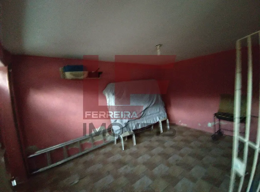 Casa com 1 quarto à venda, 76m2 em Jardim Vassouras I, Francisco Morato - SP - imagem 3 Foto 3 de Casa com 1 quarto à venda, 76m2 em Jardim Vassouras I, Francisco Morato - SP