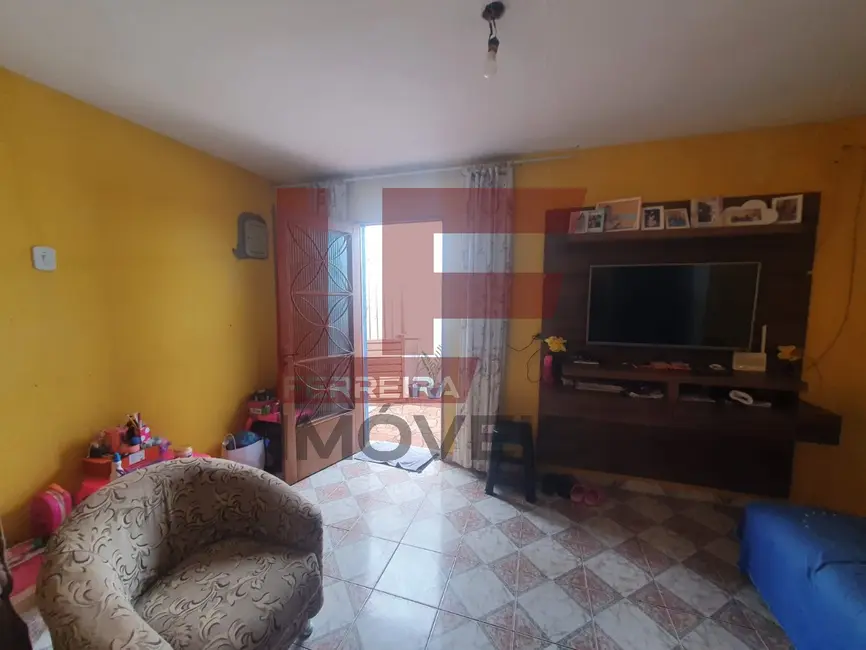 Casa com 2 quartos à venda, 80m2 em Jardim, Francisco Morato - SP - imagem 9 Foto 9 de Casa com 2 quartos à venda, 80m2 em Jardim, Francisco Morato - SP