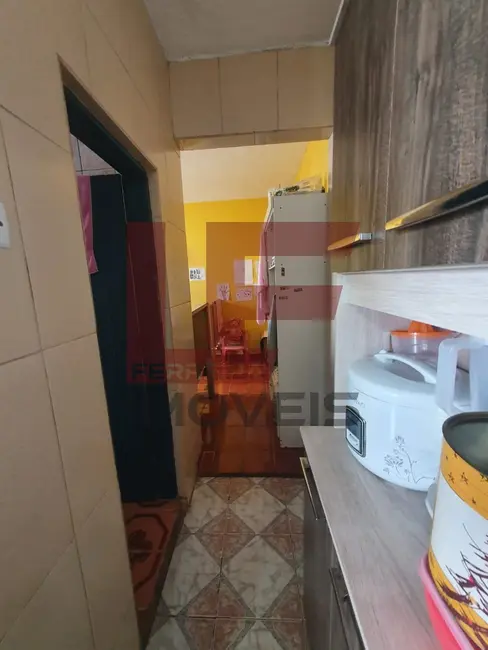 Casa com 2 quartos à venda, 80m2 em Jardim, Francisco Morato - SP - imagem 3 Foto 3 de Casa com 2 quartos à venda, 80m2 em Jardim, Francisco Morato - SP