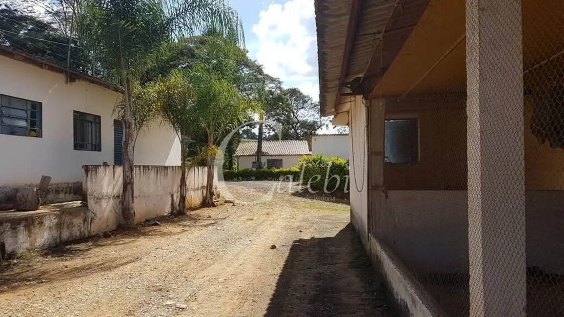 Foto 2 de Sítio / Rancho com 10 quartos à venda em Jacutinga - MG