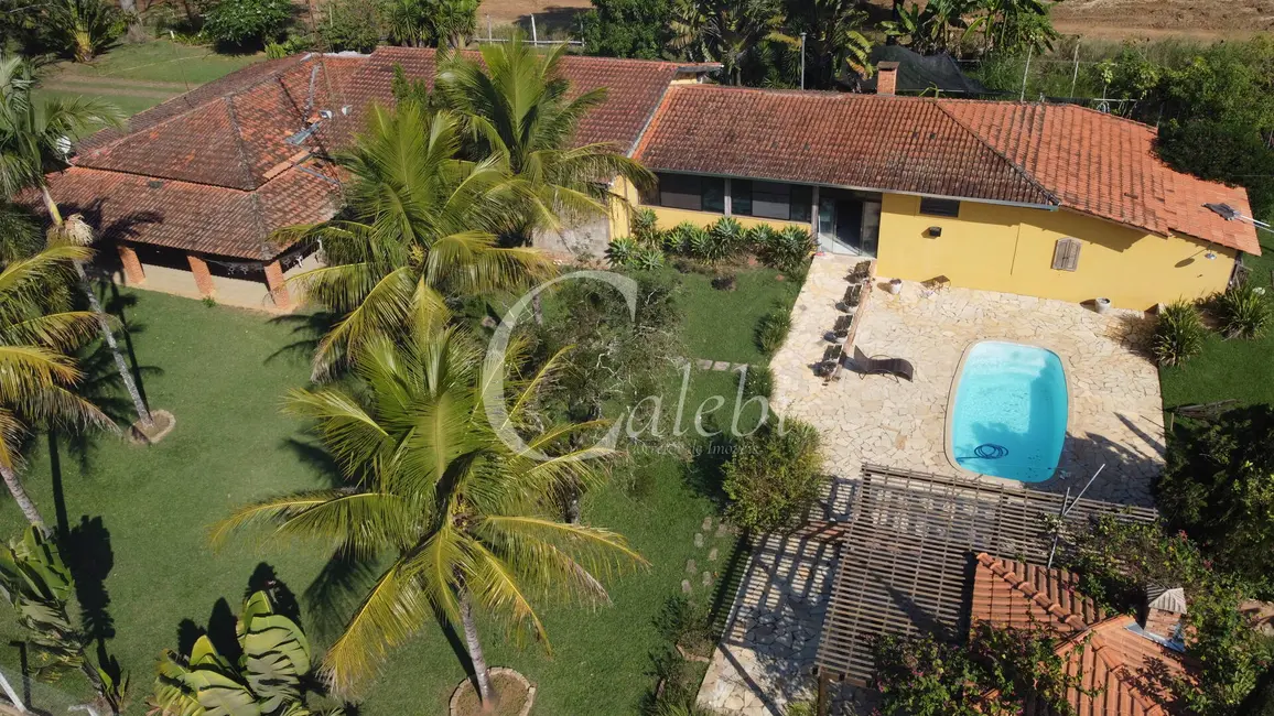 Foto 3 de Fazenda / Haras com 5 quartos à venda em Santo Antonio De Posse - SP